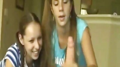 Džodžo Skūpsts ir pārsteidzošs gailis, kurš brauc ar pornogrāfijas dēlu
