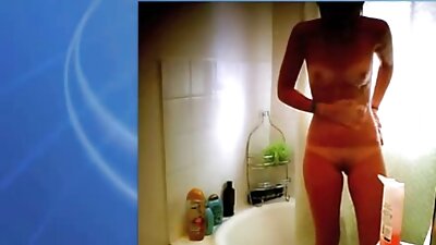 Ingvera pornozvaigzne ar masīvu dupsi atrodas uz melna puiša dzimumlocekļa